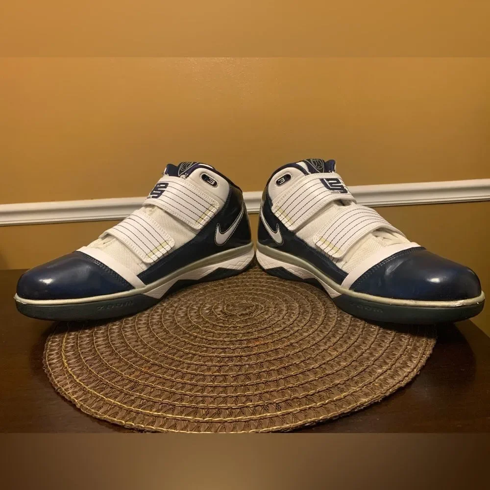 Nike LeBron Zoom Soldier III Team Bank Blue 2009 - 367183-115 Men’s Size 10.5